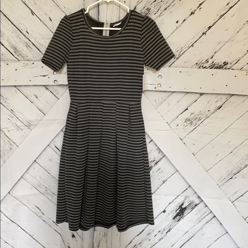 Lula Roe Amelia Dress